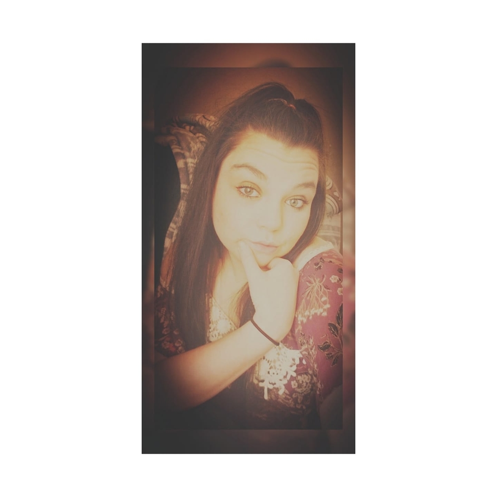 Meet your Posher, Lexie